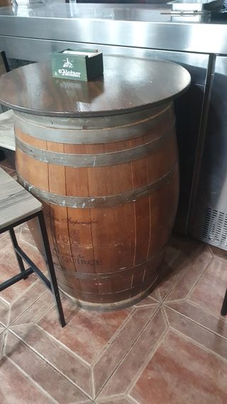 Mesa barril madera, estilo rústico