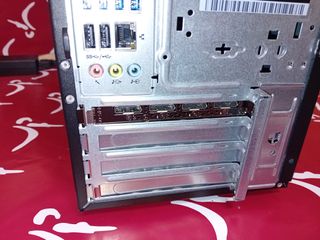 Torre Lenovo ThinkStation P310 i7