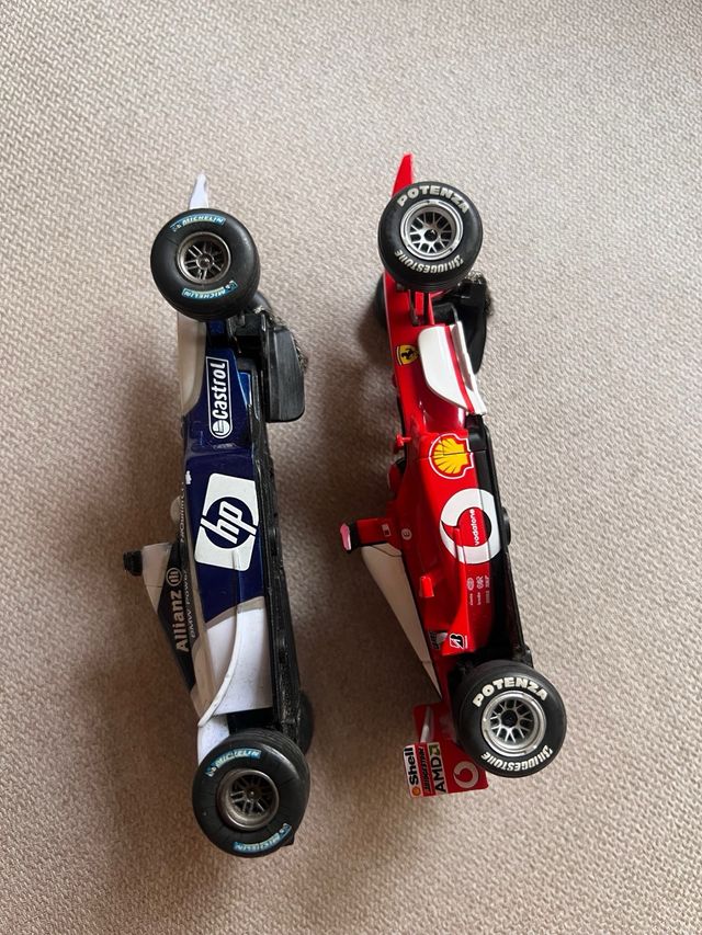 2 coches Scalextric F1