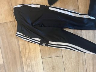 Pantalones deportivos Nike-Adidas negros