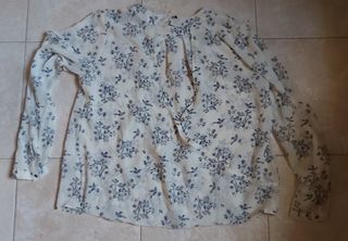 Blusa fiori grigia e bianca
