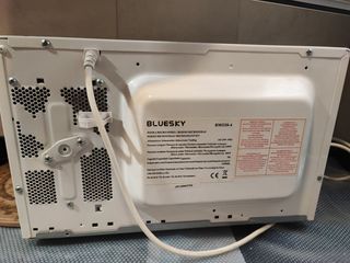 Microondas Bluesky - Como nuevo