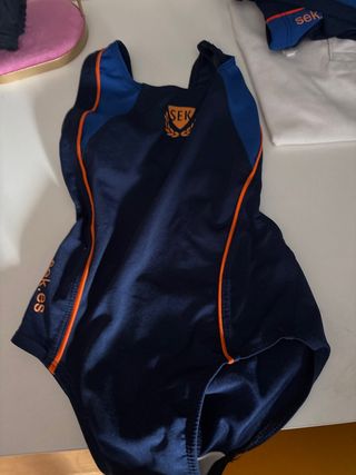 Bañador SEK niña talla 8