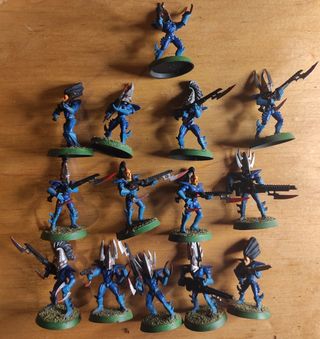Warhammer 40k Eldar Oscuri: 16 Figure + Raider