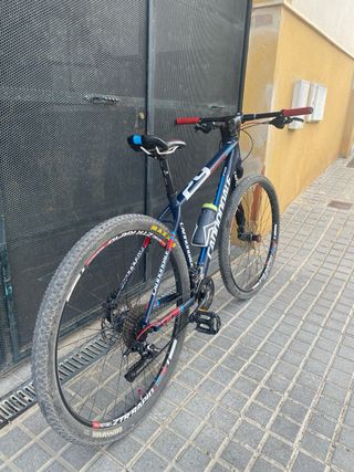 Bicicleta Cannondale F29 Lefty