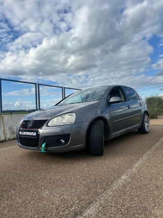 Volkswagen Golf mk5
