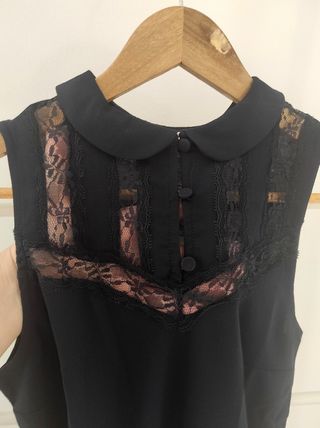 Blusa negra Naf Naf XS