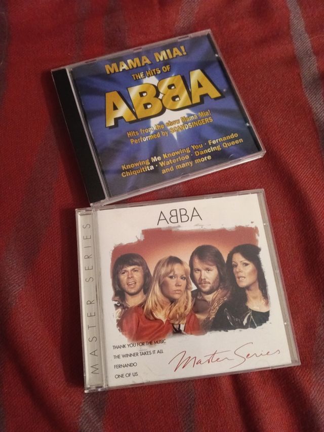 2 CDs ABBA: Mama Mia! & Master Series