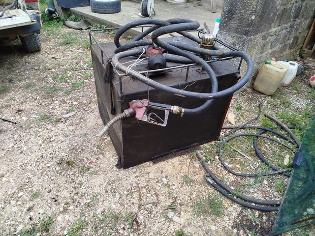 Depósito gasoil 350L usado