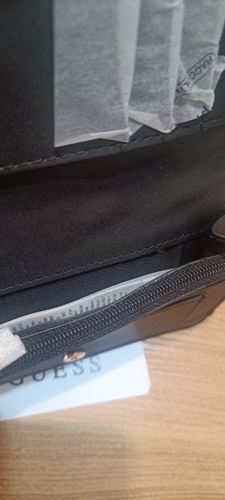 Monedero Guess negro 