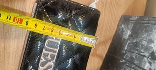 Monedero Guess negro 