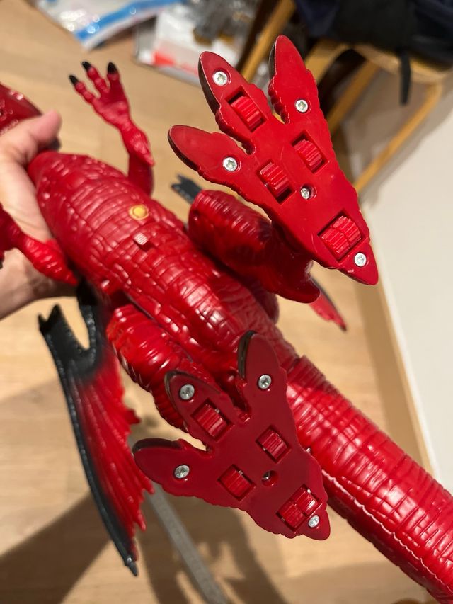 Dragón Juguete Interactivo