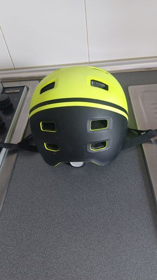 Casco 
rockrider bici BTWIN urbano talla M