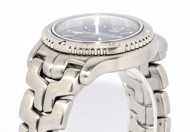 TAG HEUER PROFESSIONAL 200M WT1111