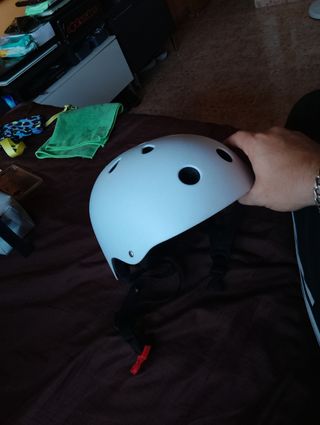 Casco bici/patín. (L)