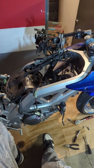Despiece motor sv650s 2003