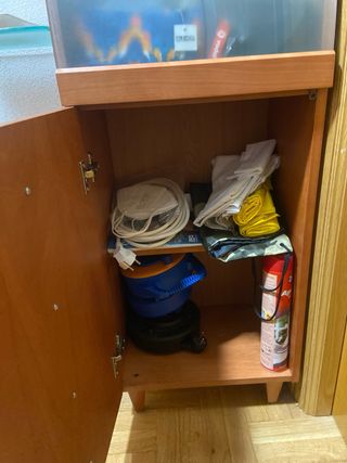 Mueble recibidor madera-vidrio