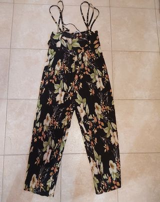 Tuta plissettata a fiori