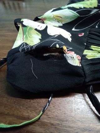 Tuta plissettata a fiori