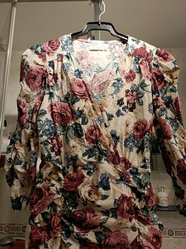 Vestido floral multicolor