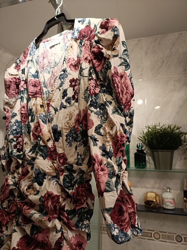 Vestido floral multicolor