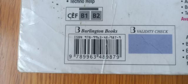 LIVING ENGLISH 1 BACH SB ED.14 Burlington Books