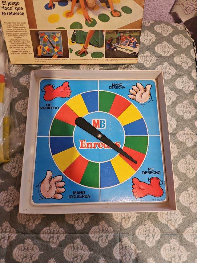 Enredos - Juego de mesa MB