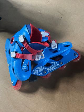 Patines Oxelo azules, talla 26-28