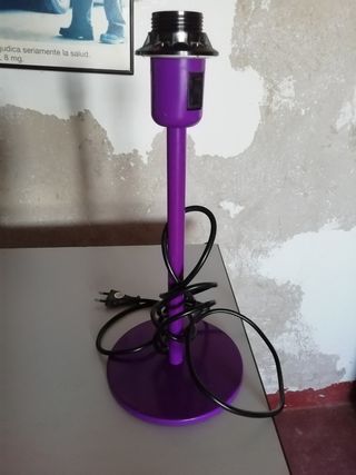 Lámpara morada moderna
