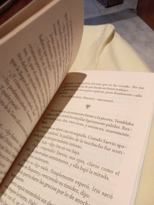 Crónicas de la Torre III. La llamada de los mue...