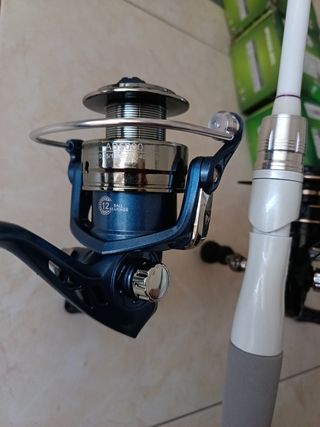 2 Cañas Pesca + Soporte