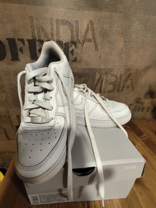 Nike Air Force 1 blancas - Niño talla 38
