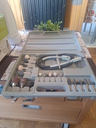 Kit herramientas STORM madera 20 piezas