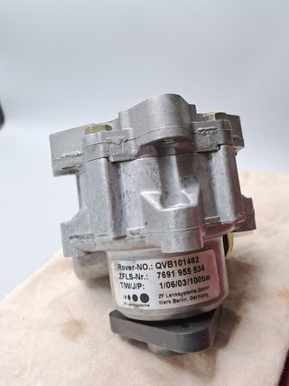 Bomba servodireccion Freelander 1 L314 QVB101462L