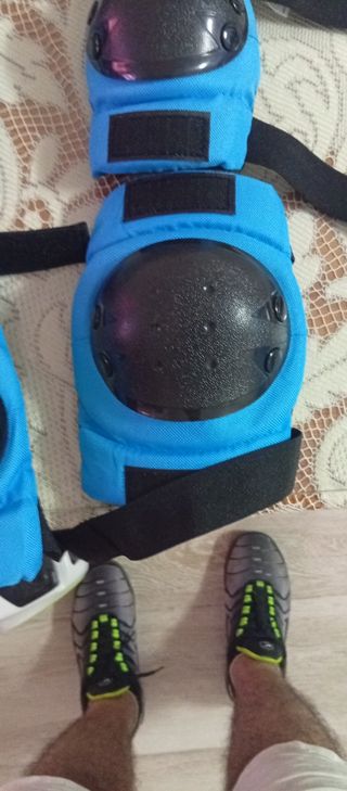 Rodilleras, coderas y guantes (niños)