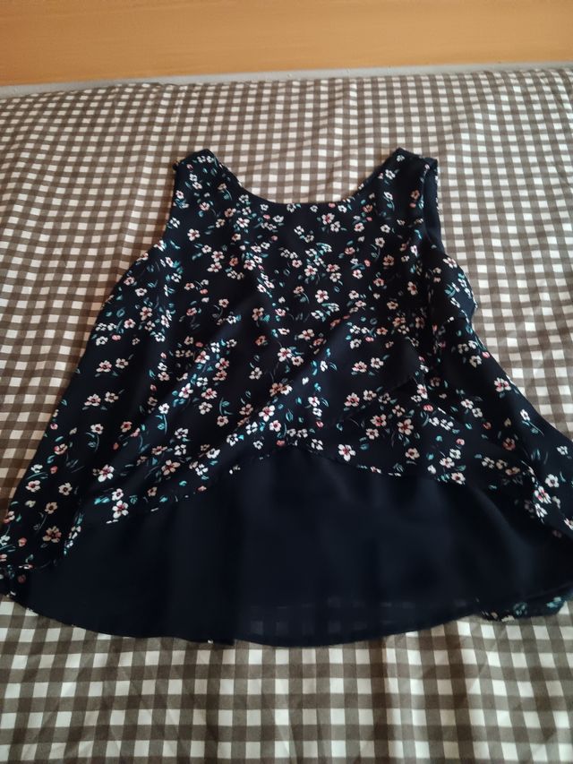 Tops beige y negro - Pack 3