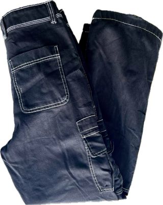 Pantalón “ Bershka “ 
