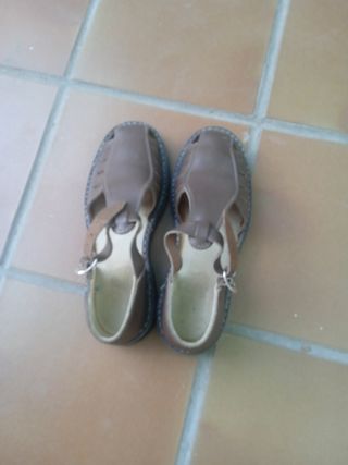Zapatillas hombre nuevas talla echas a mano materi