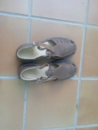 Zapatillas hombre nuevas talla echas a mano materi