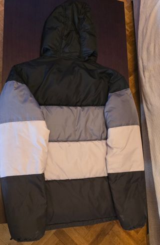 Chaqueta acolchada Quicksilver negra y gris