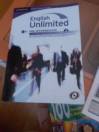 English Unlimited for Spanish Speakers Pre-inte...