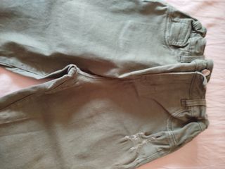 Pantalones pitillo verde oliva