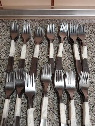 18 Tenedores Cocina - Metal