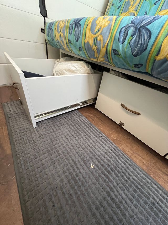 Furgoneta camper homologada - Peugeot Boxer 2006