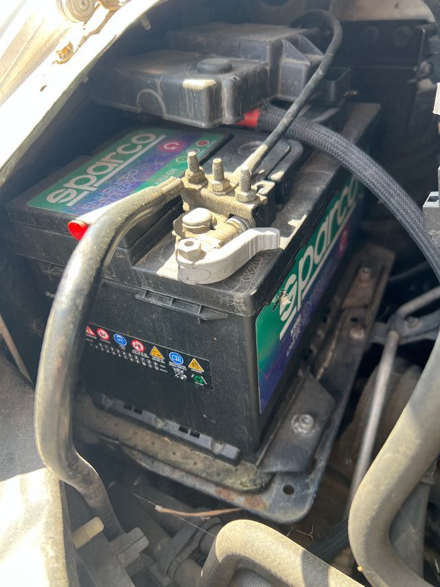 Furgoneta camper homologada - Peugeot Boxer 2006