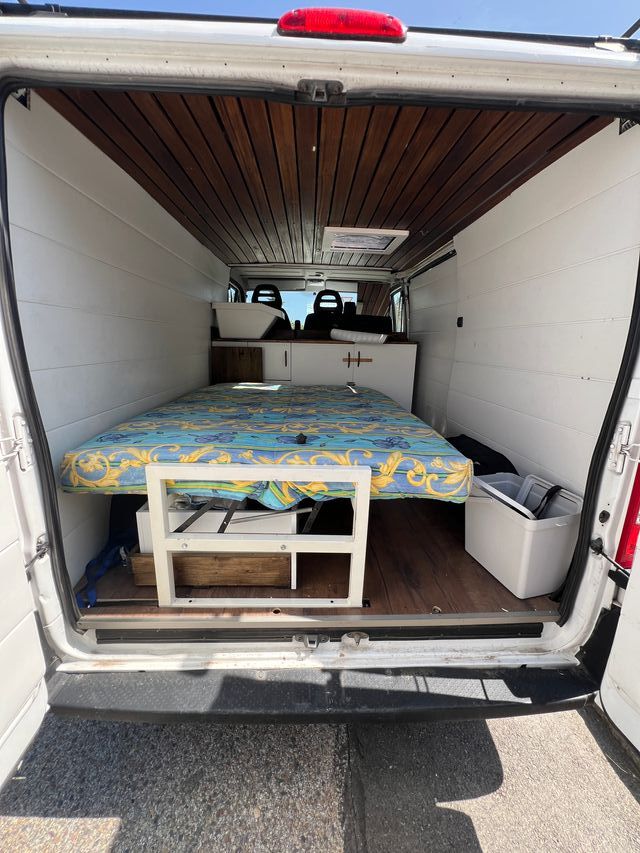 Furgoneta camper homologada - Peugeot Boxer 2006