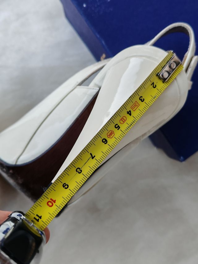 Sandali Stuart Weitzman 35 panna