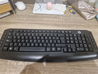 Teclado y ratón HP inalámbricos