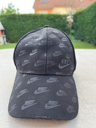 Gorra Nike negra