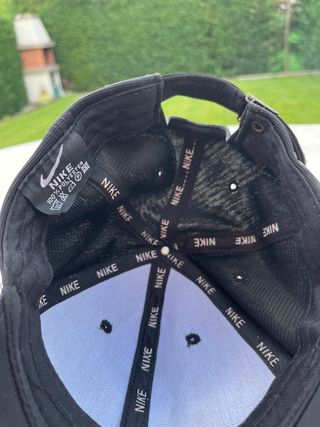 Gorra Nike negra
